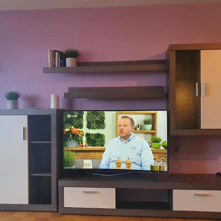 Penthouse "Marc Aurel" - Greatview, Wifi & Netflix Apartment Schweinfurt Exterior photo